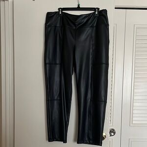 Nicole by Nicole Miller Black Straight Leg Pants
